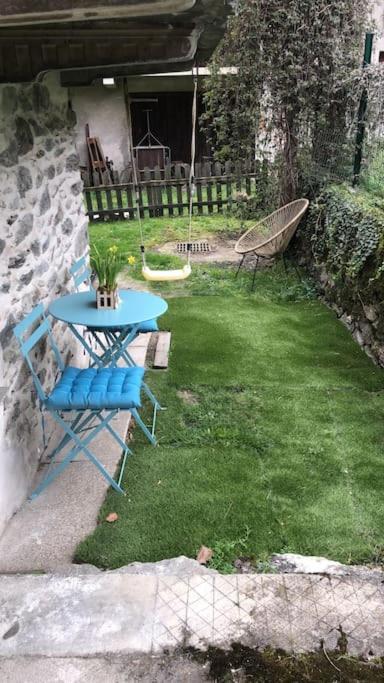 La Tour Charmant Tres Bien Situe Minimum 2 Nuits Merci Tours-en-Savoie Exterior foto